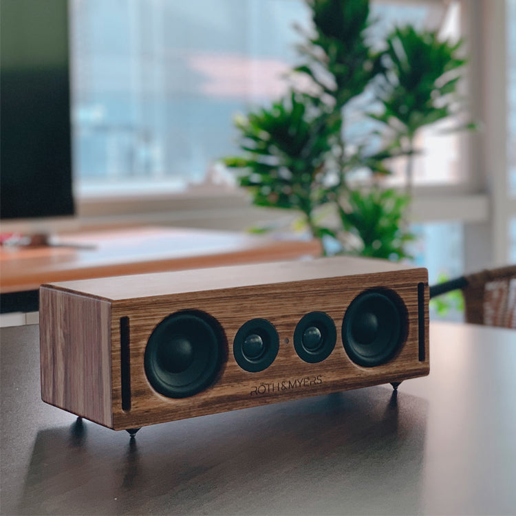 BOSK Altavoz HiFi - Wifi / Bluetooth. Diseño Único en Madera de Zebrano 100% Natural, Multiroom y Multichannel. Spotify, Airplay, DLNA, Óptica, 70W